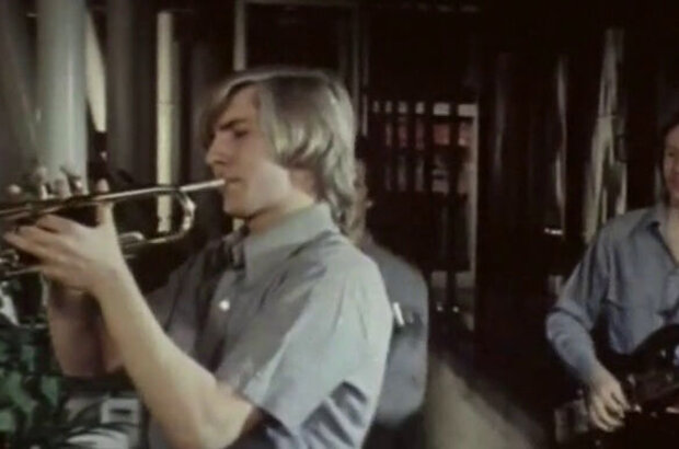 Silver Revue (1982) - photo 5