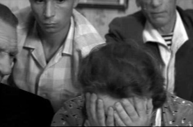 Thirty Three (1965) - photo 4