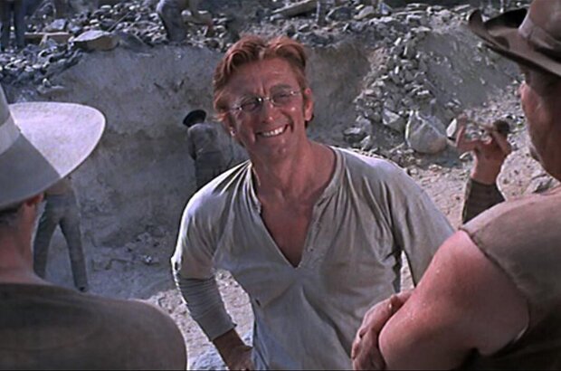 There Was a Crooked Man... (1970) - photo 5