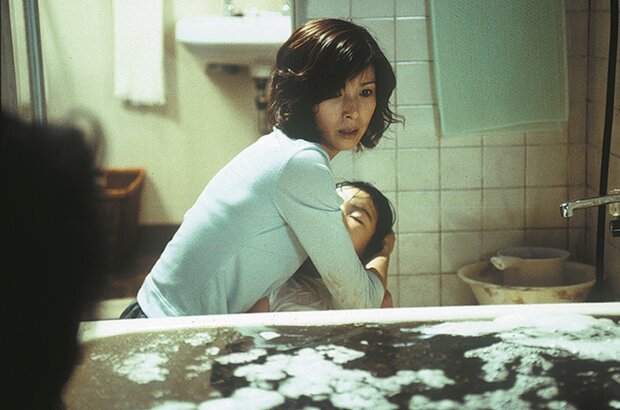 Dark Water (2002) - photo 7