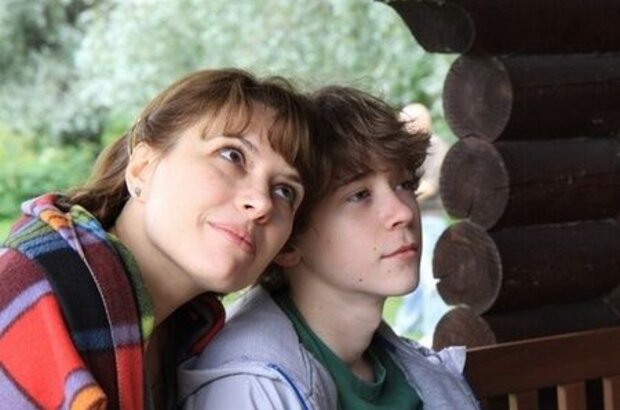 Shopping Tour (2012) - photo 4