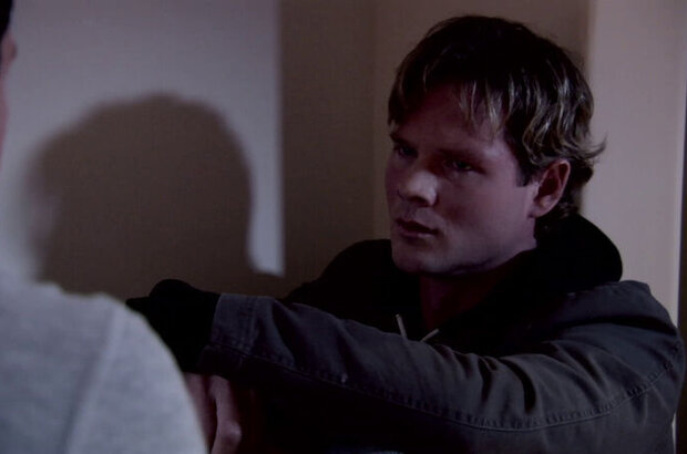 Infection: The Invasion Begins (2010) - photo 3