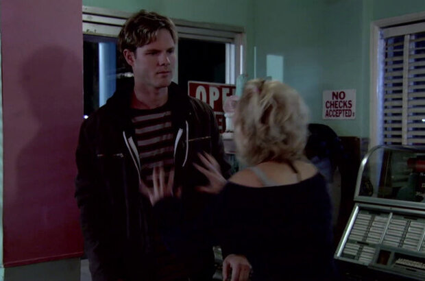 Infection: The Invasion Begins (2010) - photo 2