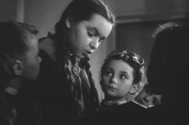 Первоклассница (1948) - фото 1