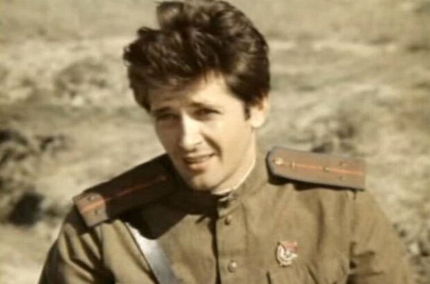V nebe 'Nochnye vedmy' (1981) - photo 3