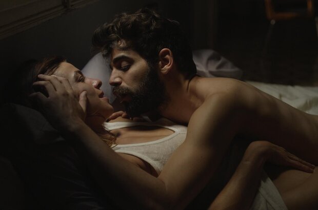 10.000 Km (2014) - photo 2