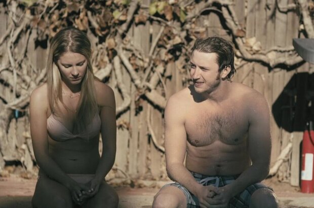 13 Cameras (2015) - photo 11