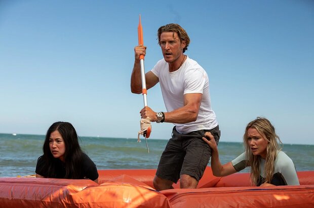 Great White (2021) - photo 6