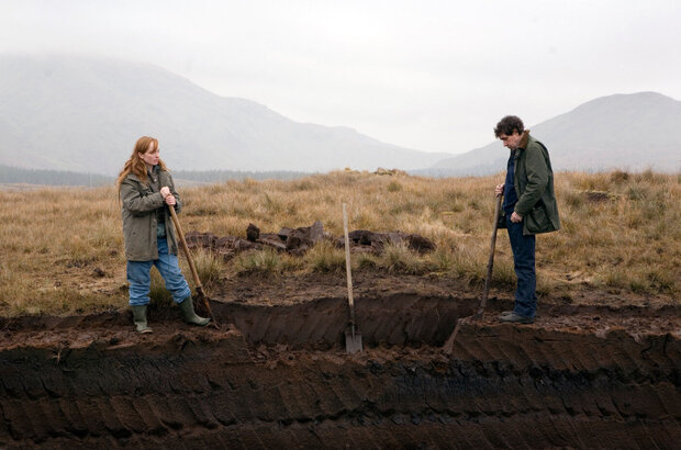 Nothing Personal (2009) - photo 1