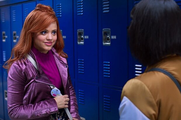 Daphne & Velma (2018) - photo 6