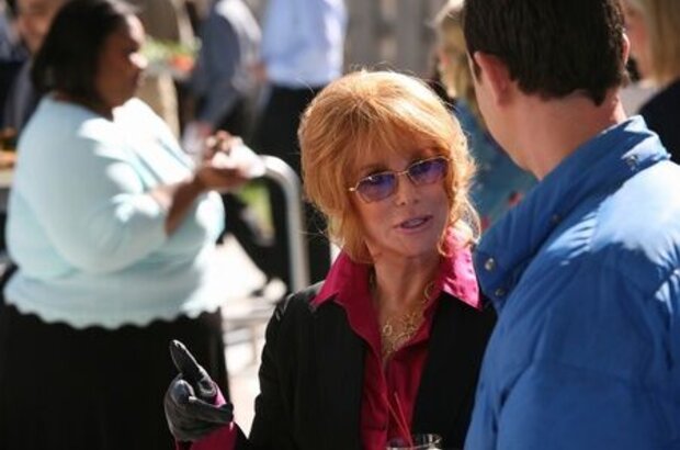 Lucky (2011) - photo 4