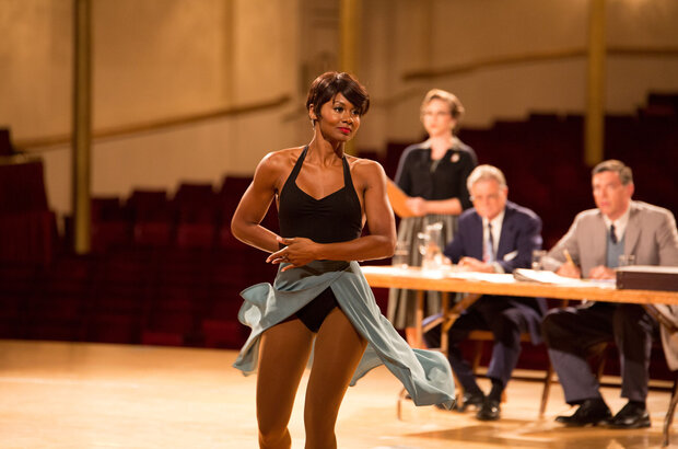 Miles Ahead (2015) - photo 3