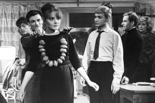 I Am Twenty (1964) - photo 6