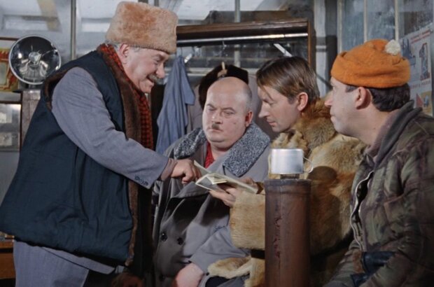 Operation Y and Other Shurik's Adventures (1965) - photo 6