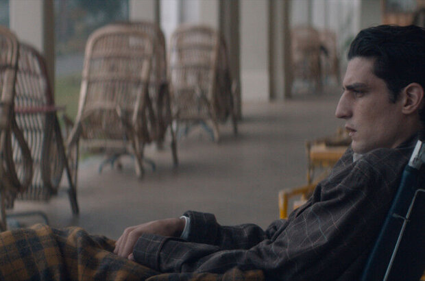 From the Land of the Moon (2016) - photo 11
