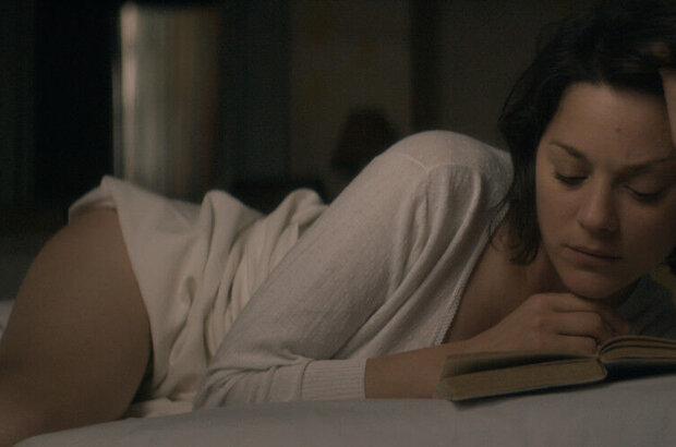 From the Land of the Moon (2016) - photo 6