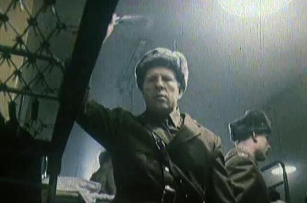Komediya strogogo rezhima (1992) - photo 1