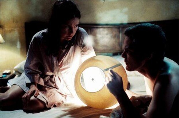 Bug (2006) - photo 4