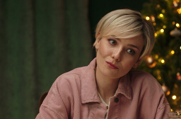 Olive (2022) - photo 11