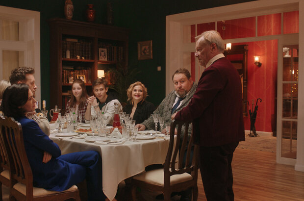 Olive (2022) - photo 17