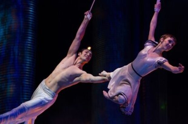Cirque du Soleil: Сказочный мир (2012) - фото 13