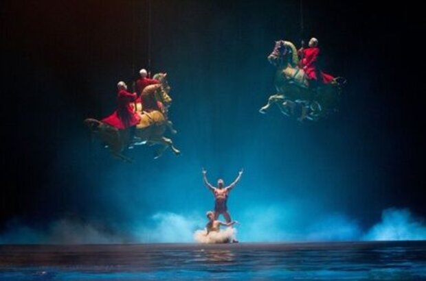 Cirque du Soleil: Сказочный мир (2012) - фото 5