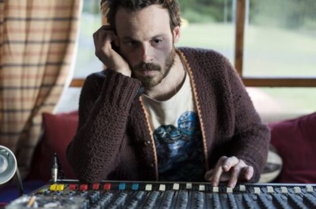 Frank (2014) - photo 18