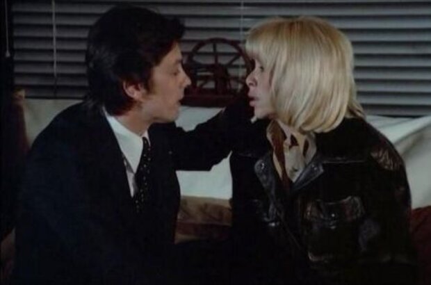 Les Seins de glace (1974) - photo 2