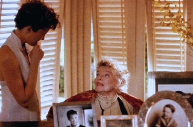 Love Affair (1994) - photo 3