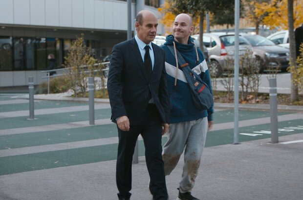 Beautiful Minds (2021) - photo 16