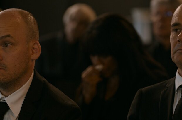 Beautiful Minds (2021) - photo 9