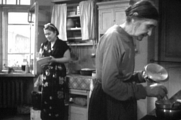 When the Trees Were Tall (1961) - photo 2