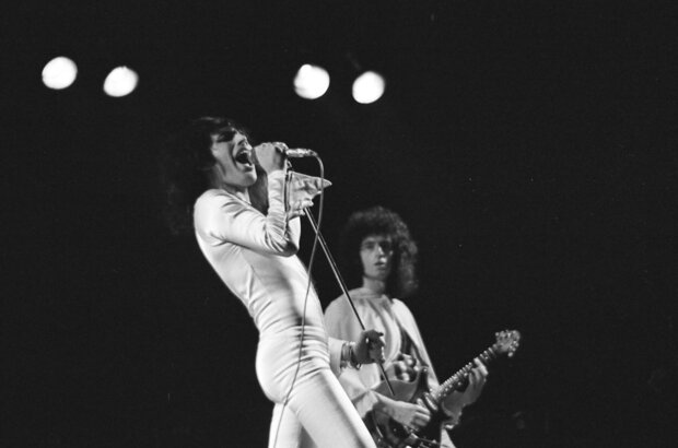 Queen Live in Bohemia (2015) - photo 1