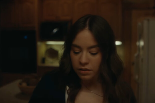 Laced (2023) - photo 6