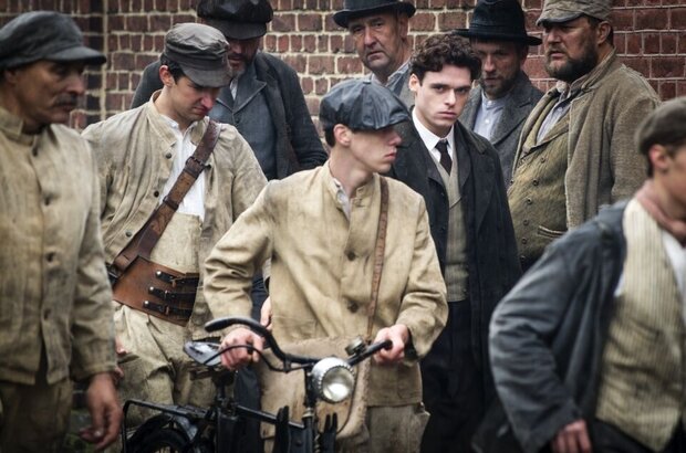 A Promise (2013) - photo 10