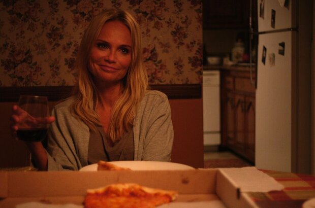 Hard Sell (2016) - photo 2