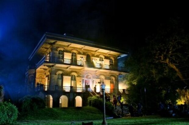 Night of the Demons (2010) - photo 4