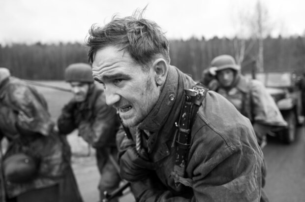The Captain (2017) - photo 4