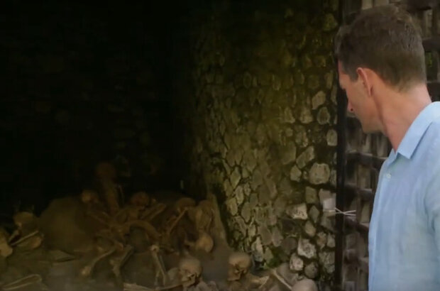Pompeii: After the Eruption (2019) - photo 7