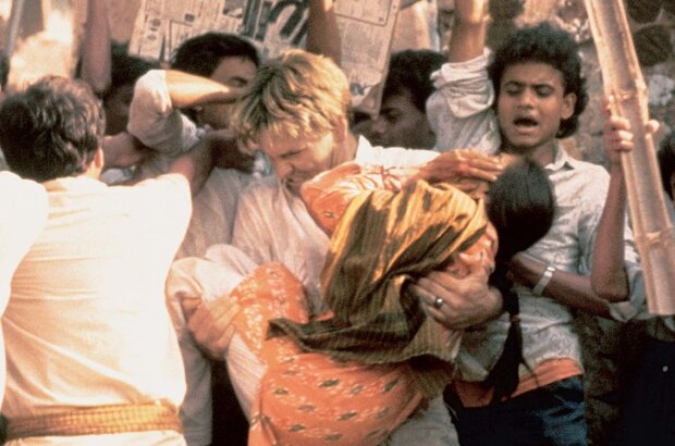 City of Joy (1992) - photo 4