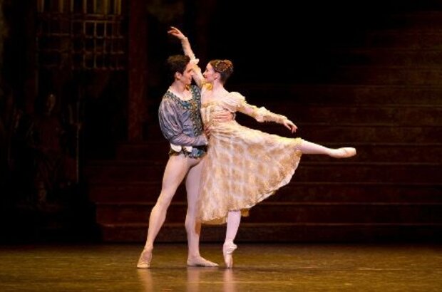 Kenneth MacMillan's Romeo and Juliet (2012) - photo 1