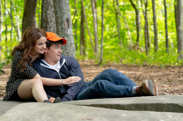 The In Between (2022) - photo 10