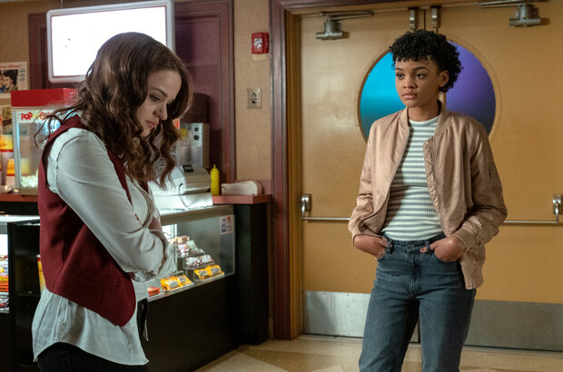 The In Between (2022) - photo 8
