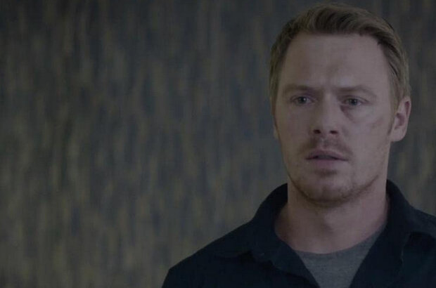 Radius (2017) - photo 1