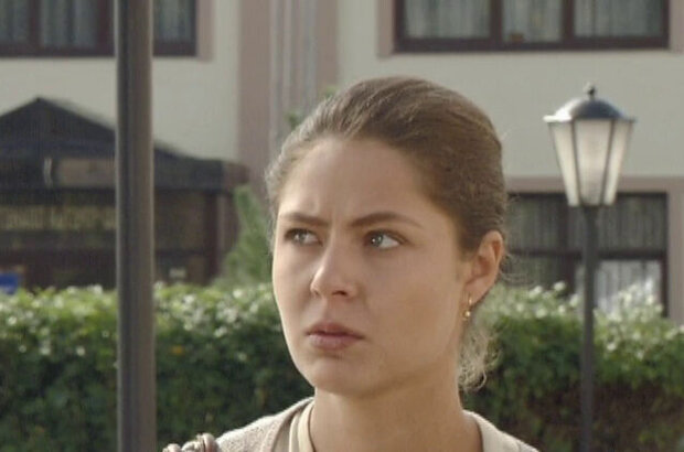 Lyubov na sene (2009) - photo 11