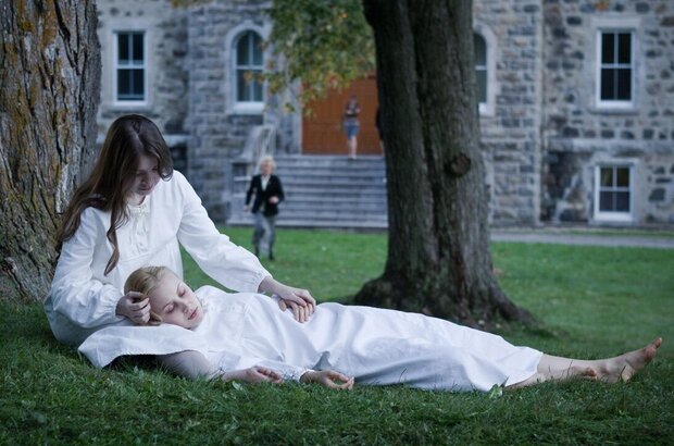 The Moth Diaries (2011) - photo 1