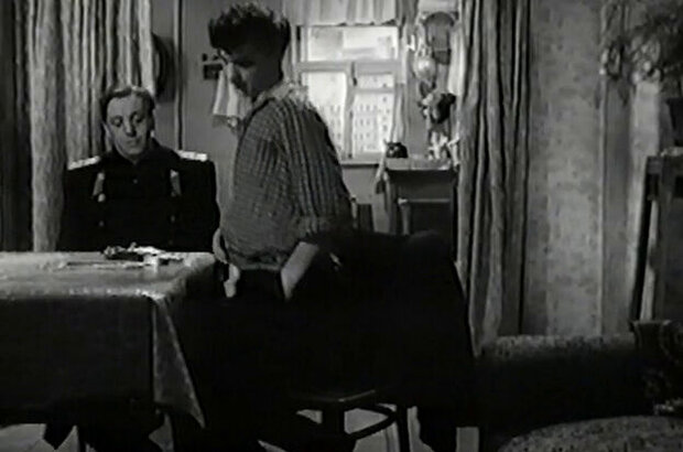 Stuchis' v lyubuyu dver' (1958) - photo 13