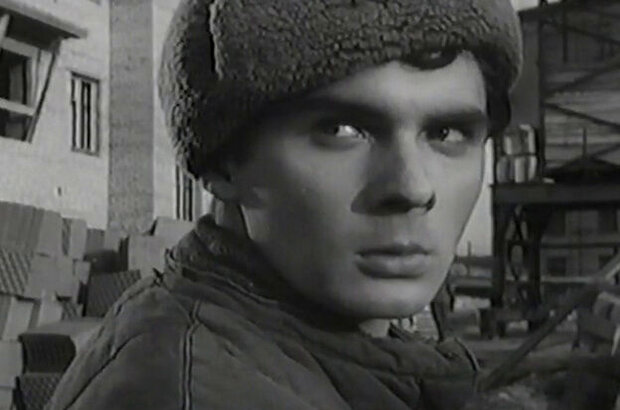 Stuchis' v lyubuyu dver' (1958) - photo 4
