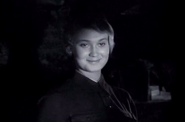 V trudnyy chas (1961) - photo 3