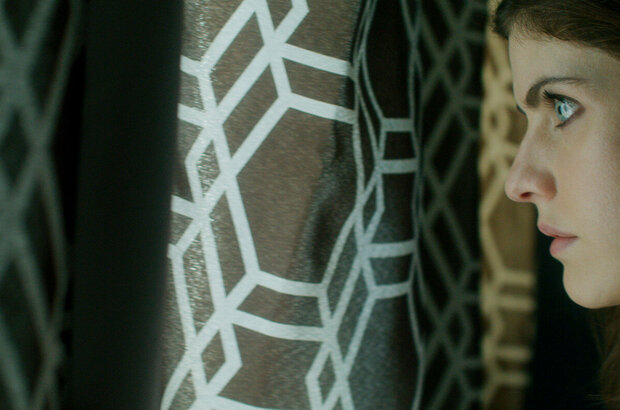 Songbird (2020) - photo 2
